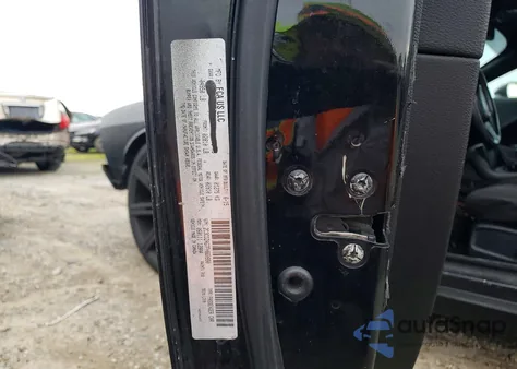 2015 Dodge Challenger Sxt z USA, uszkodzony, nr VIN 2C3CDZAG7FH860990